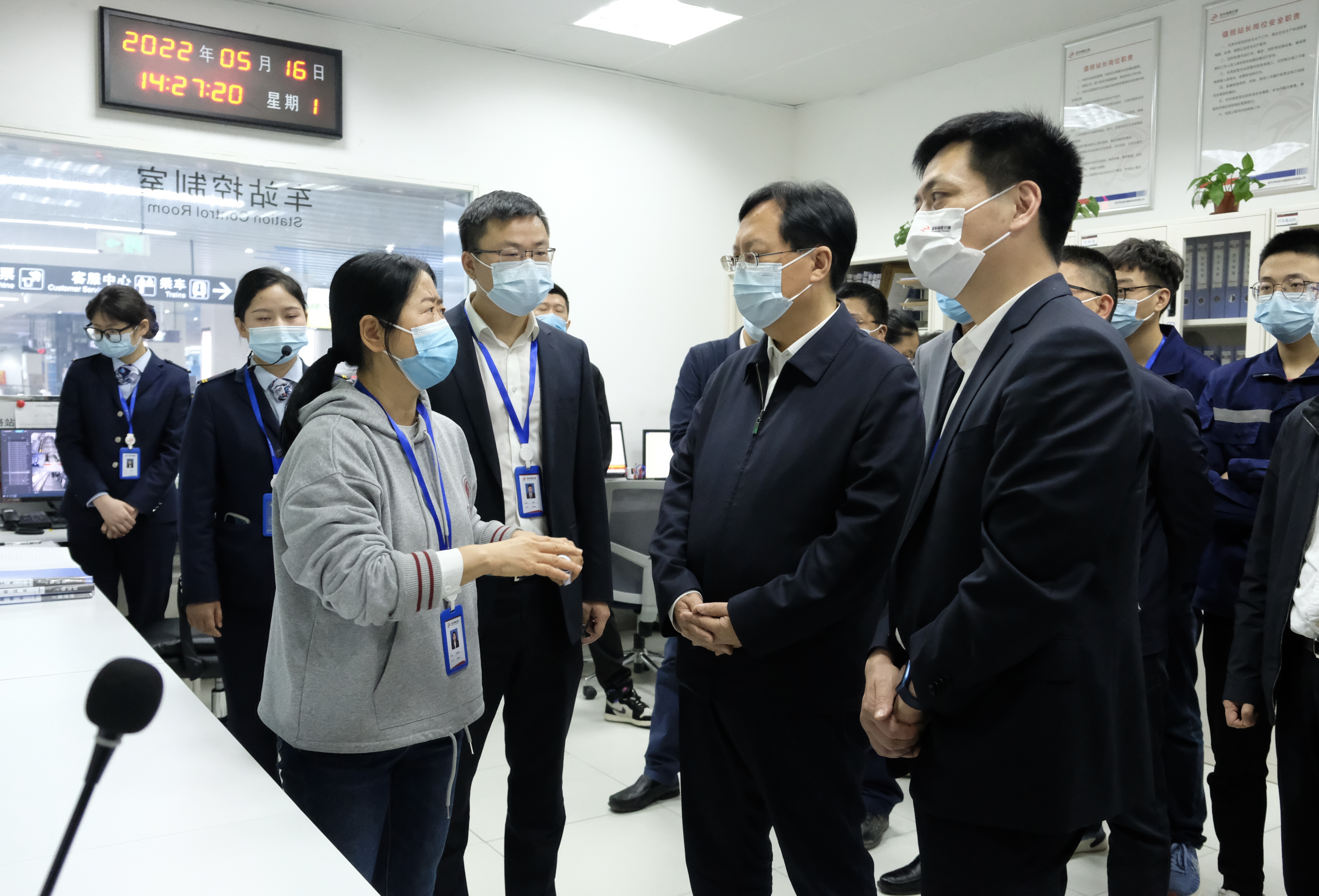 5月16日，市委副書記、市長邢志宏，市政府秘書長褚惠斌帶領市政府相關職能部門主要負責人一行 (3).jpg